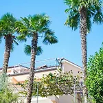 Stella Pensión 4*